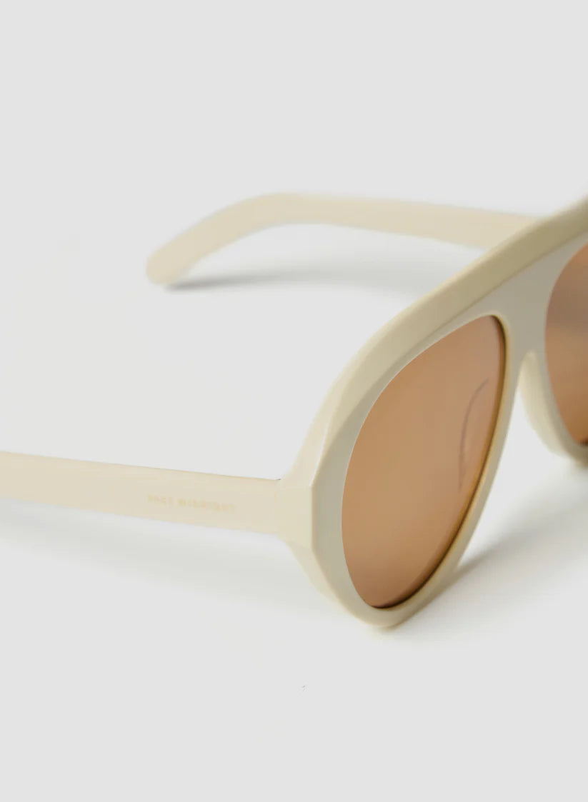 THE ICON SUNGLASSES