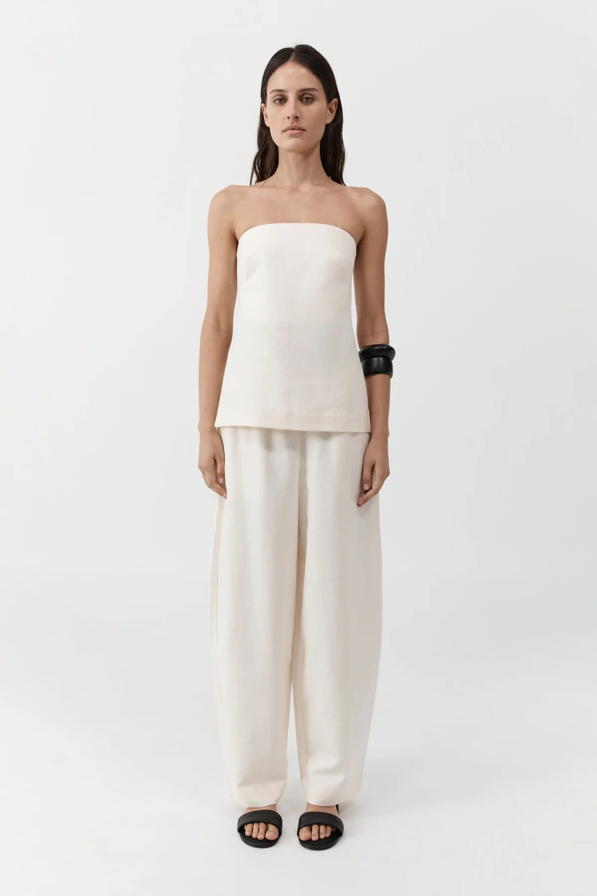 STRAPLESS ROULEAU TIE TOP