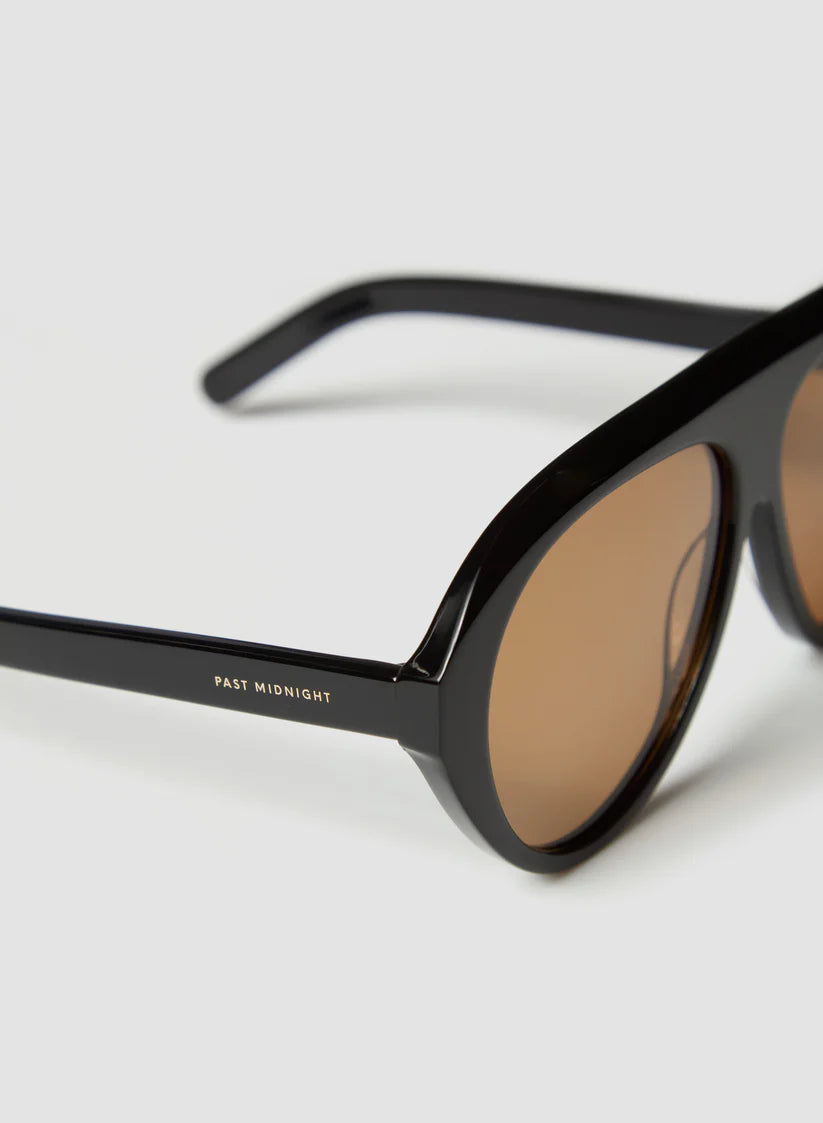 THE ICON SUNGLASSES