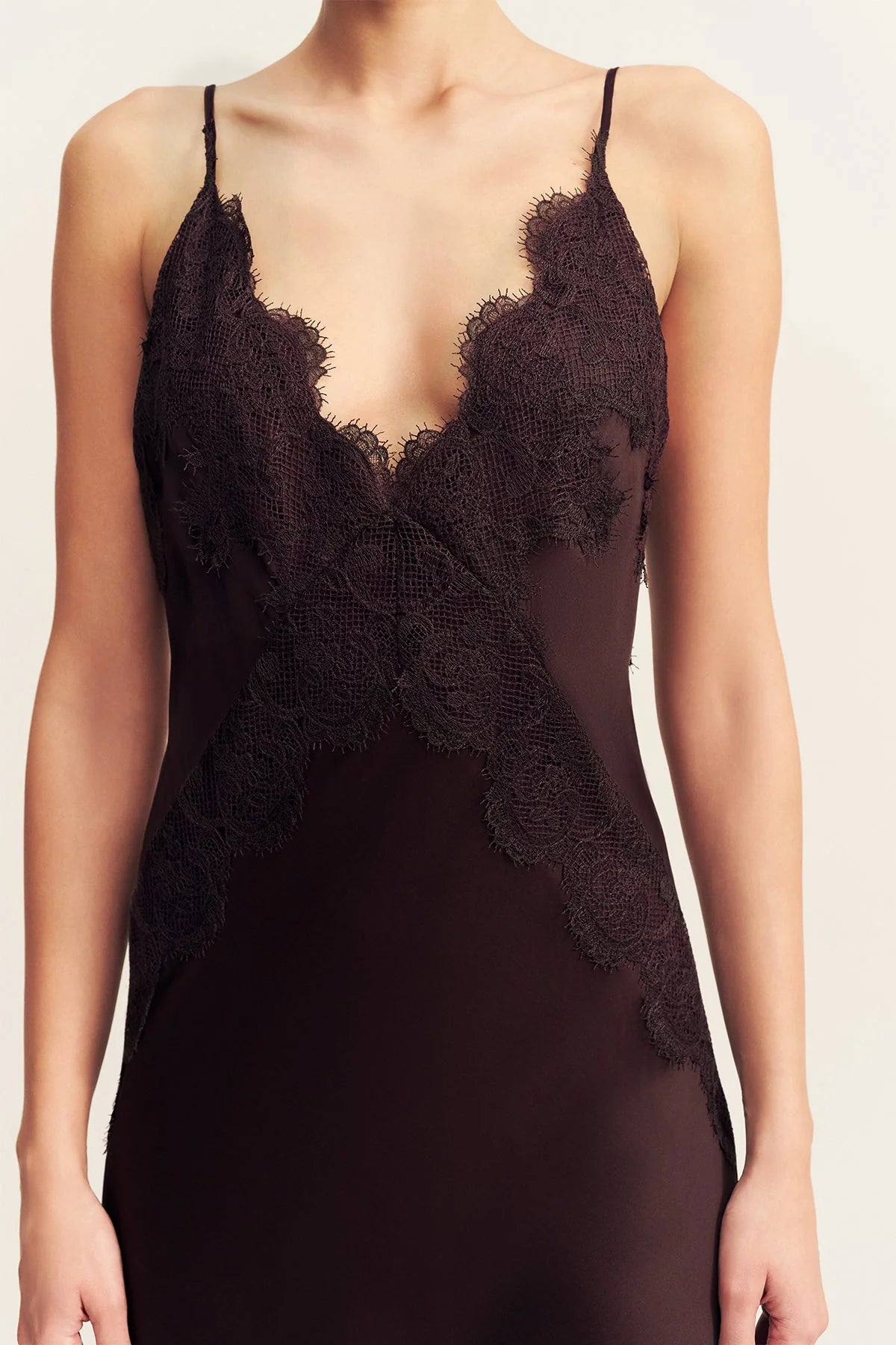 SIMONA LACE MAXI DRESS