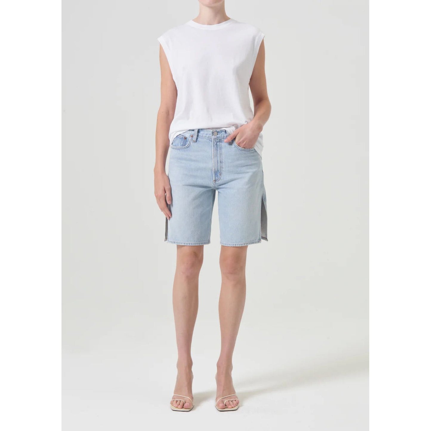 VIDA HIGH RISE SHORT