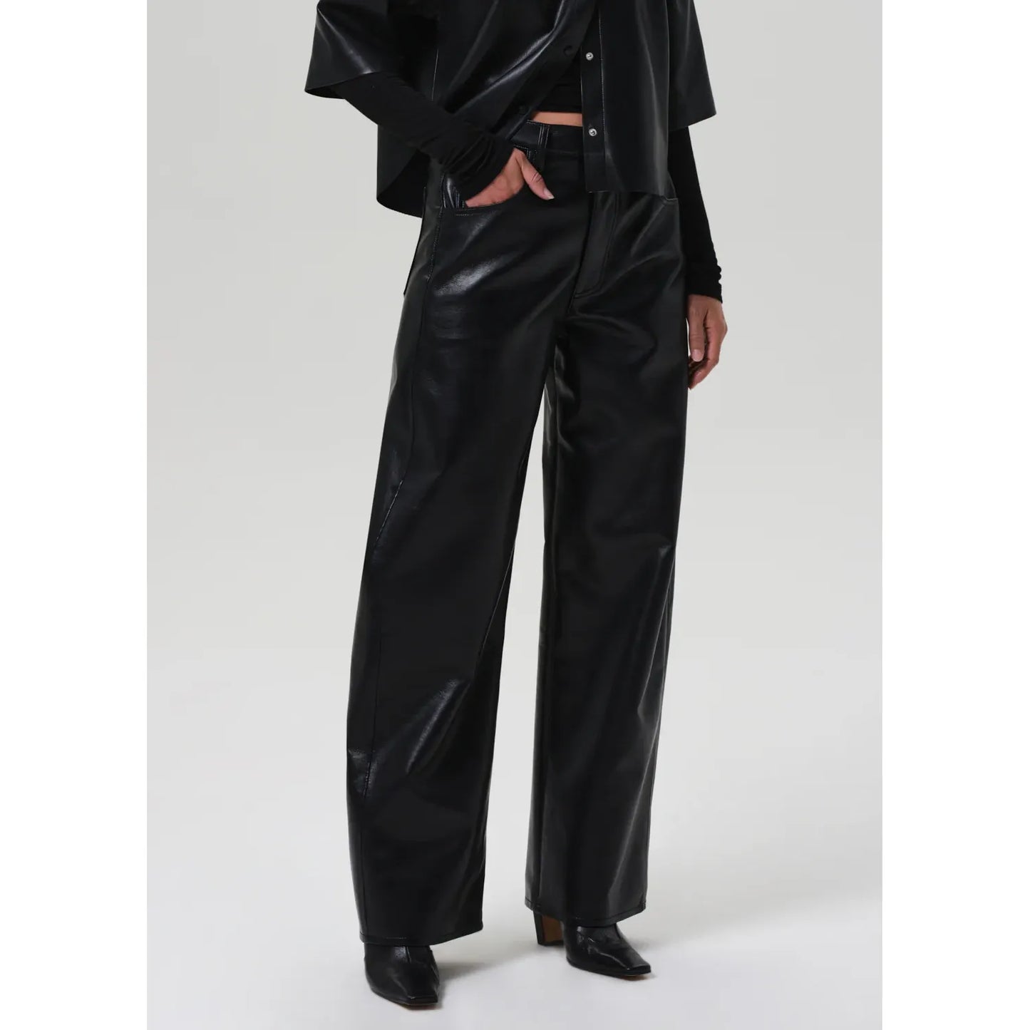 AYLA BAGGY RECYCLED LEATHER