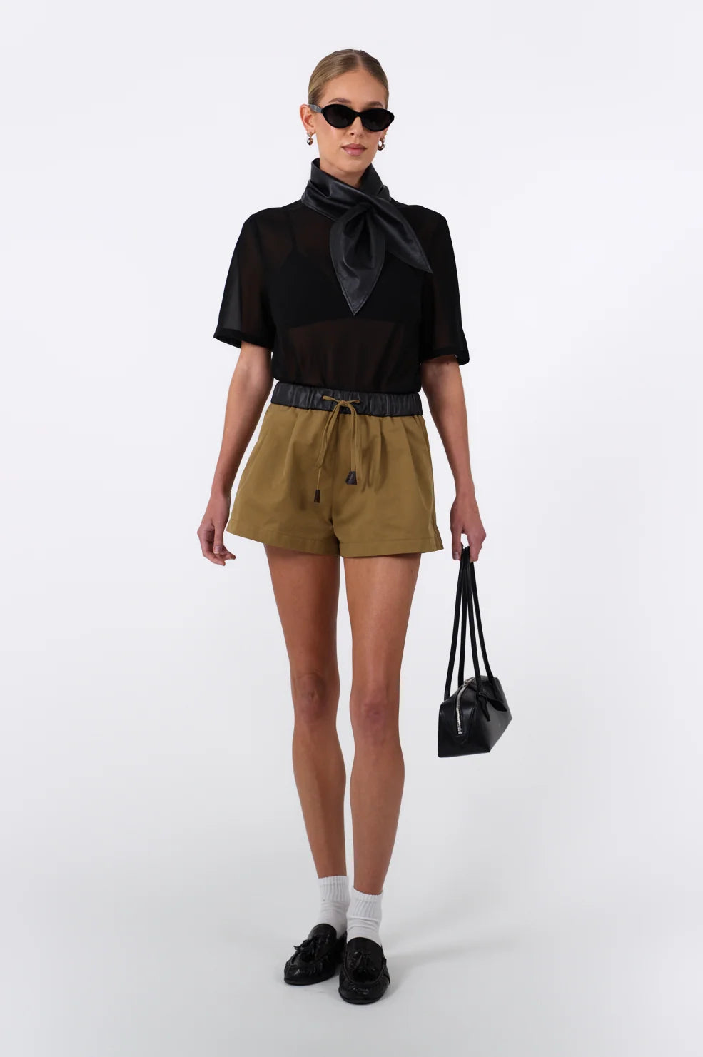 Saxon Short