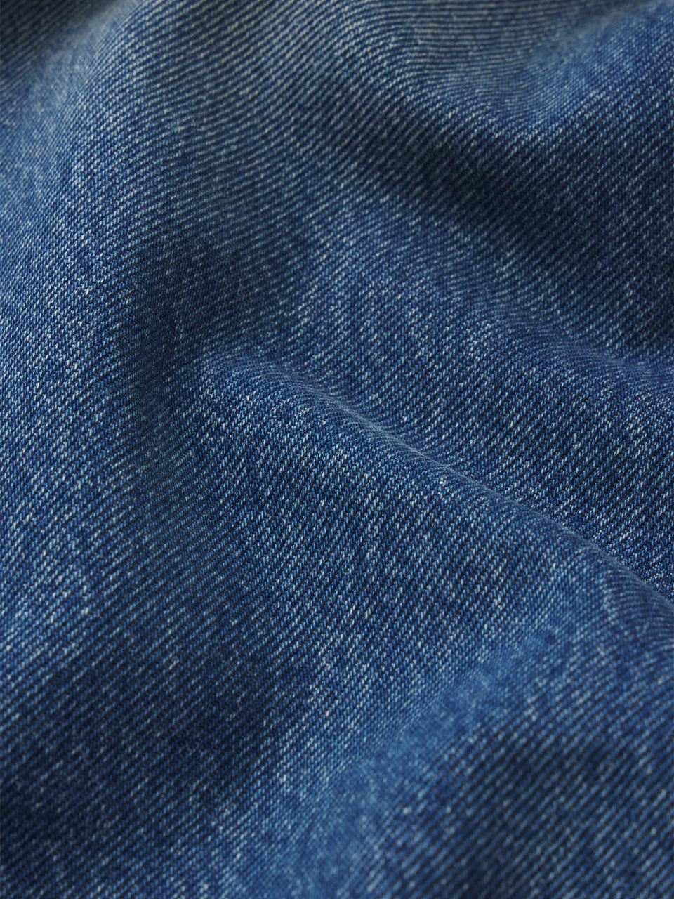 THE ESSENTIAL JEAN