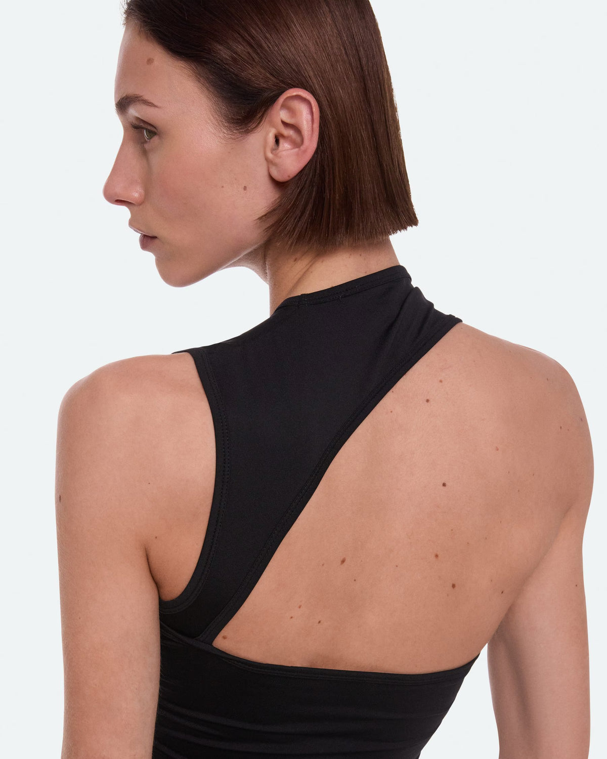 Asym Cutout Tank - Str Black