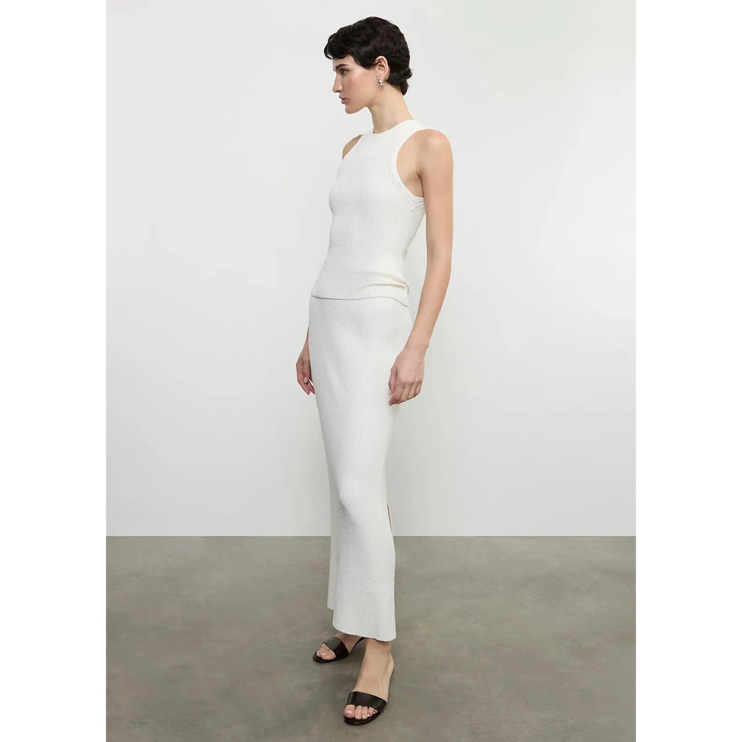 BOUCLE KNIT TANK