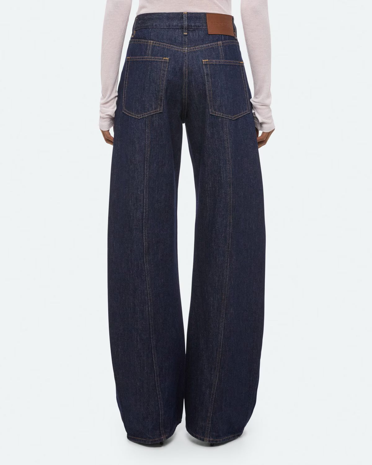 SADDLE JEAN