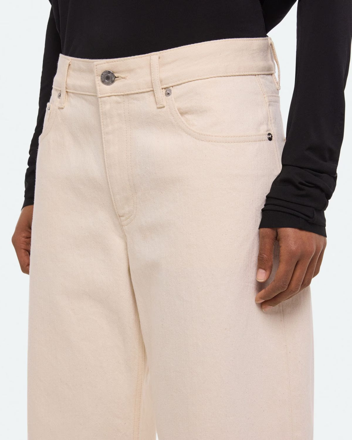 SADDLE JEAN