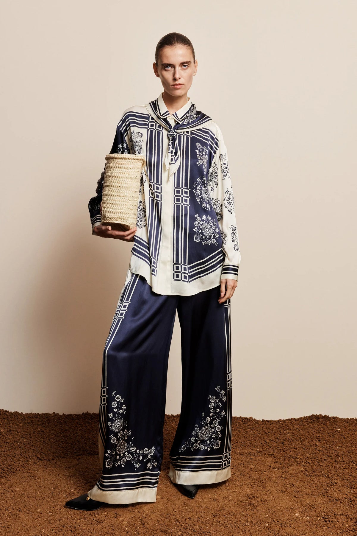 Banderra Silk Pant