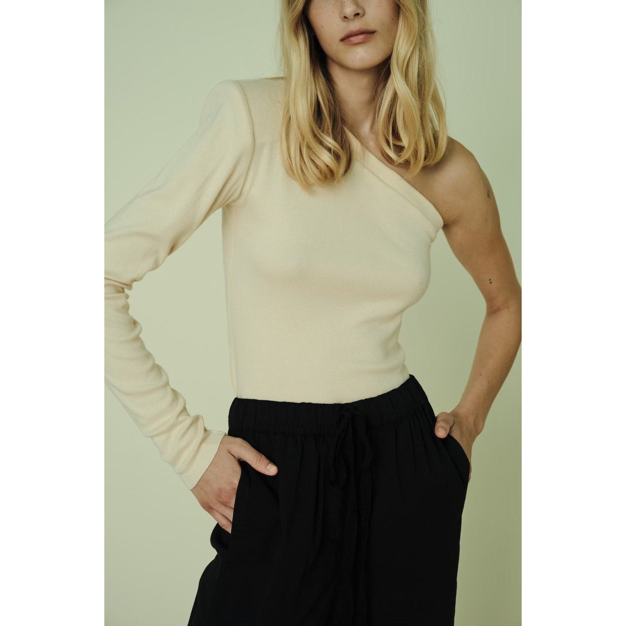 One Shoulder Ribbed Shirt