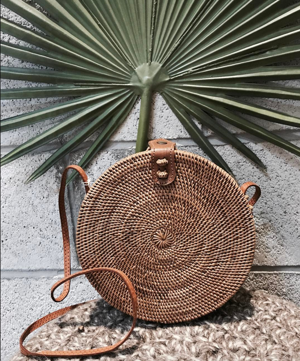 THE HANDBAG OF SUMMER