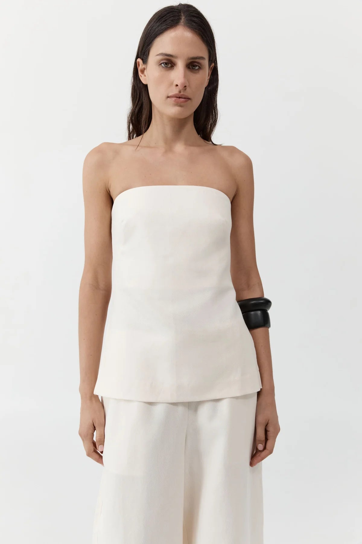 STRAPLESS ROULEAU TIE TOP