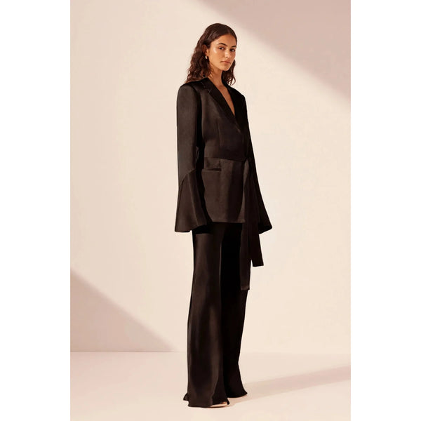 LA LUNE FLARED SLEEVE BELTED BLAZER