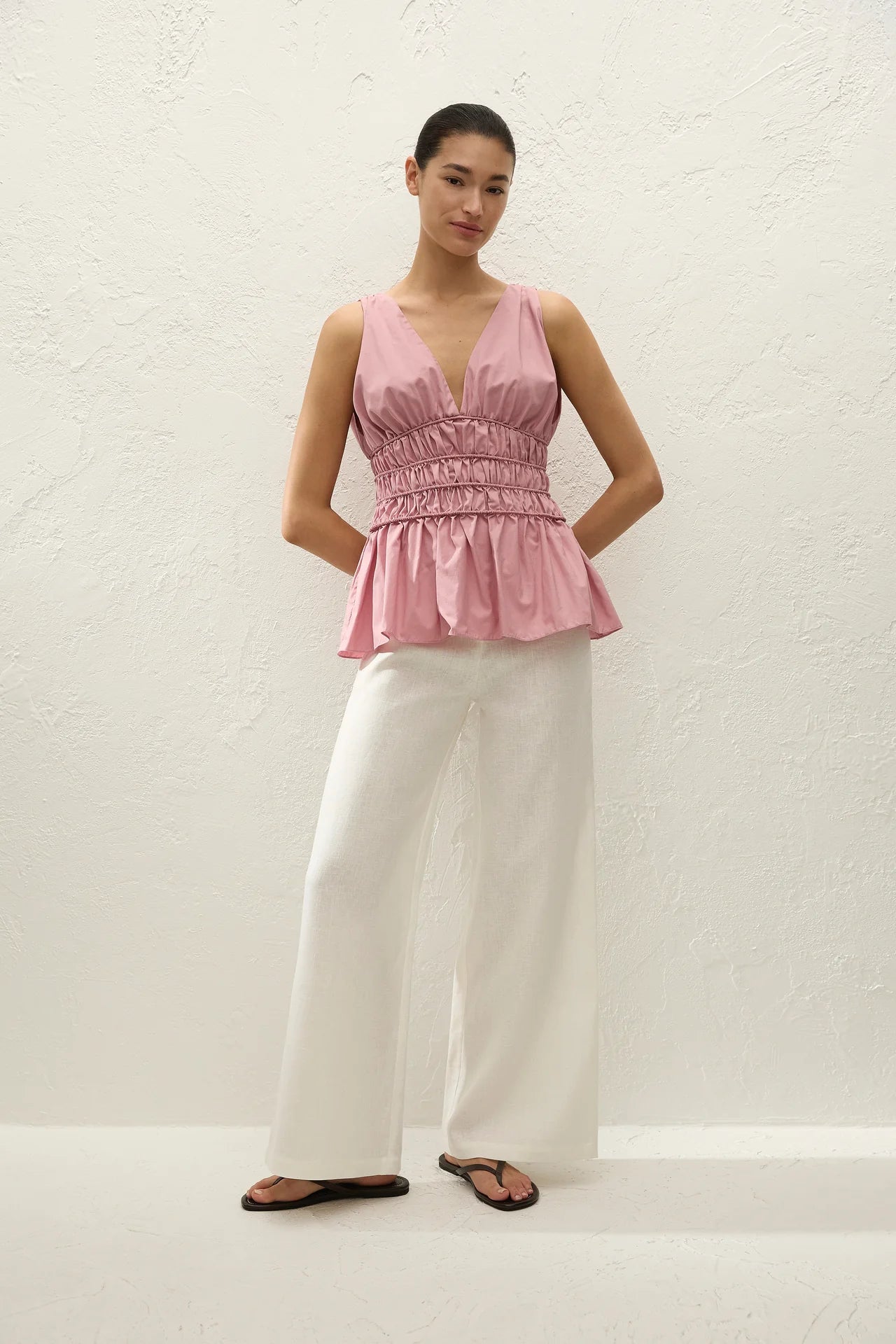 SAJA TOP