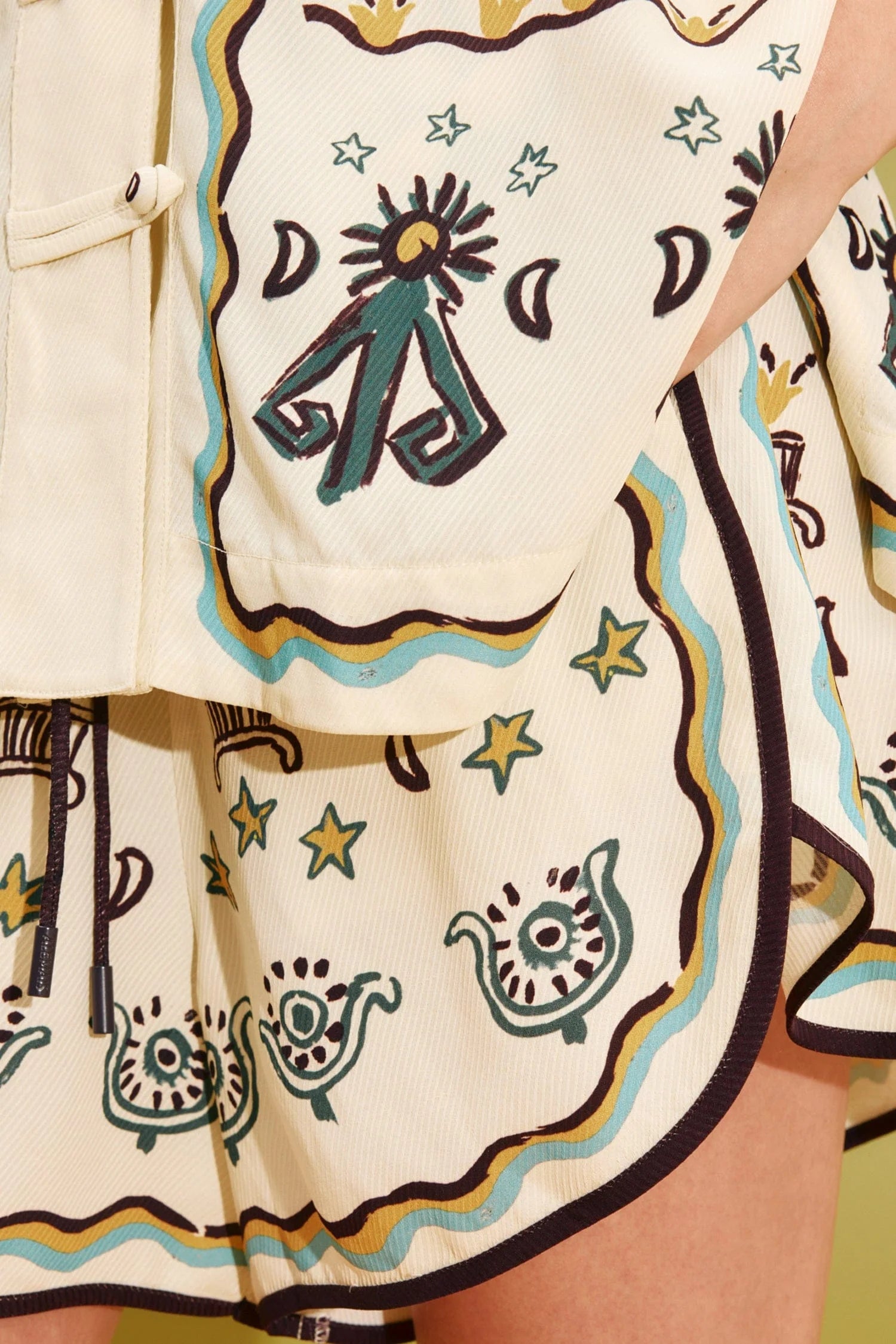SUN DANCER SHORT
