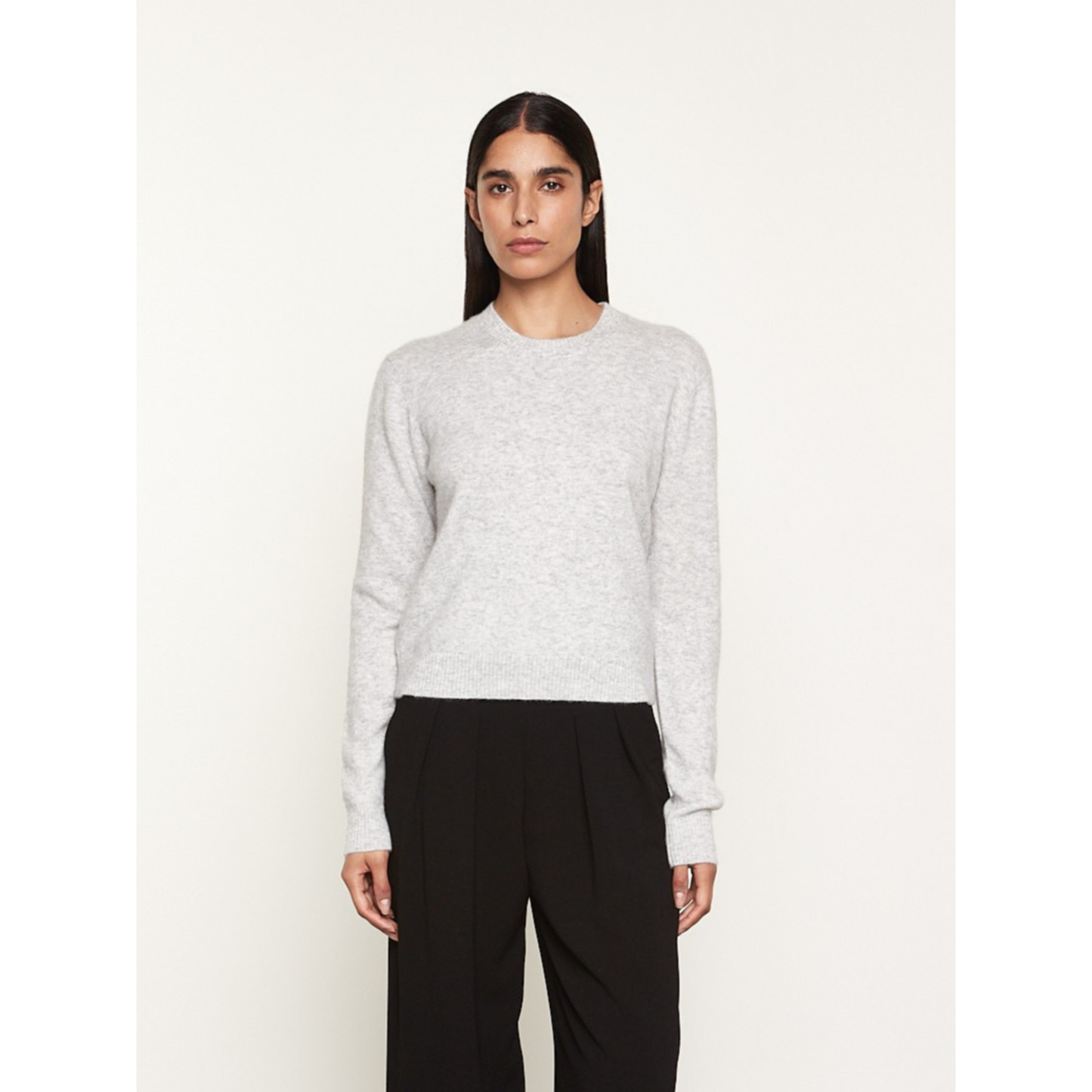 POWDER CASHMERE KNITTED CREW