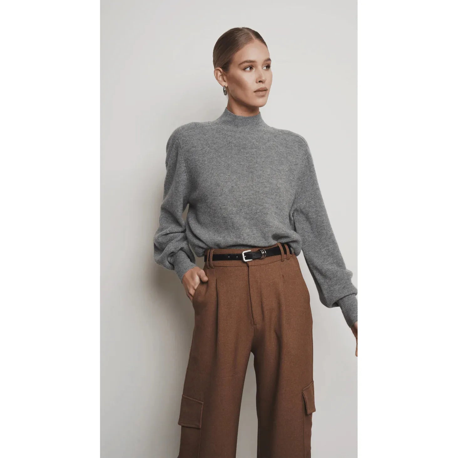 SOPHIA SWEATER
