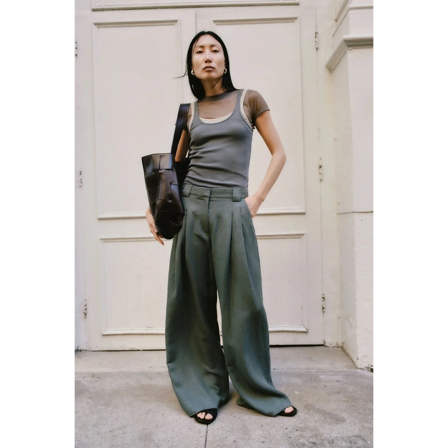 WIDE LEG PLEAT PANTS