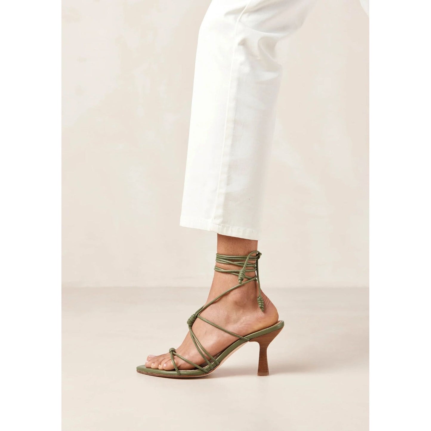 BELINDA LEATHER SANDALS