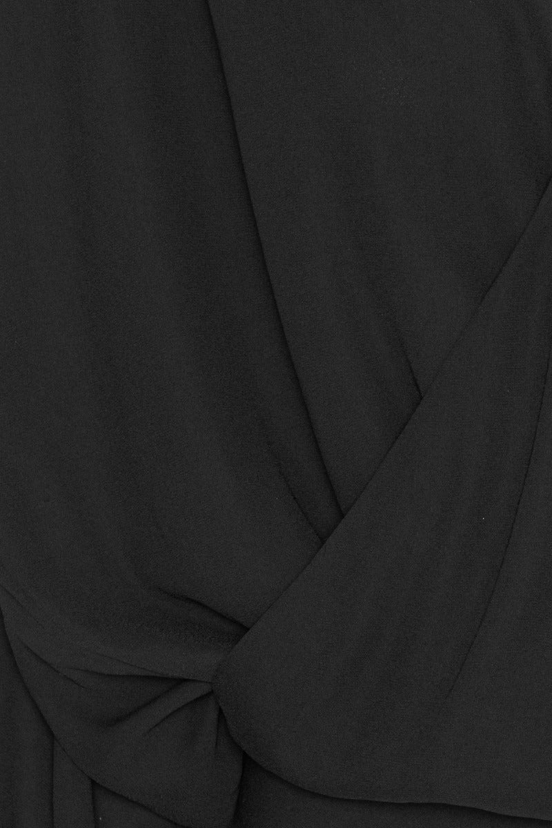 LONG SLEEVE V-NECK TOP
