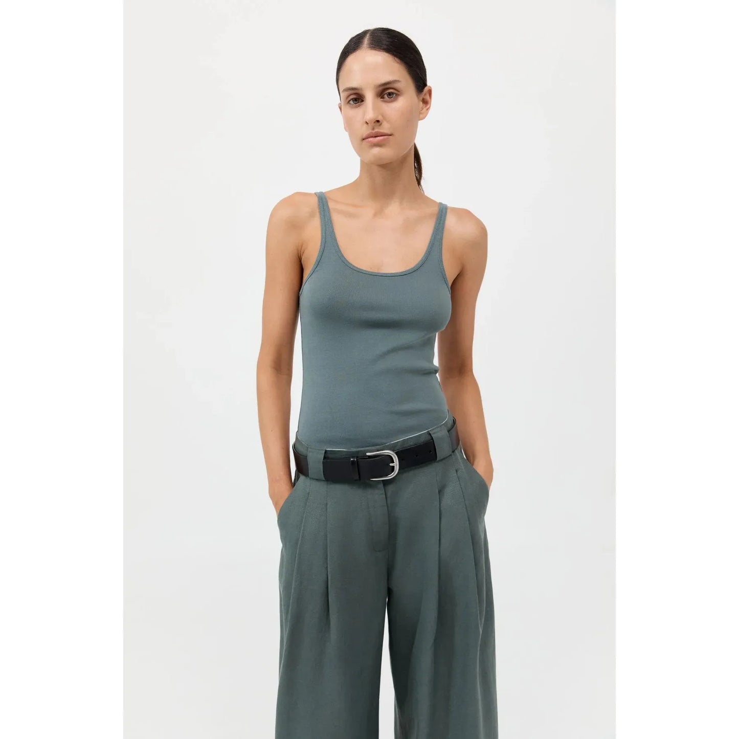 WIDE LEG PLEAT PANTS