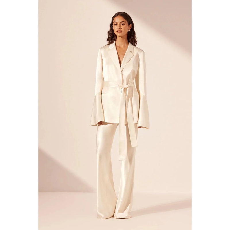 LA LUNE FLARED SLEEVE BELTED BLAZER