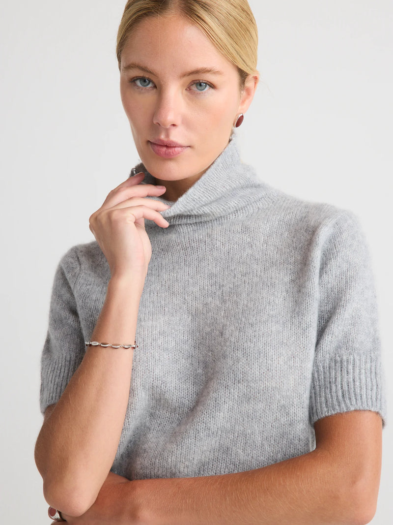 TANSY TURTLENECK SHORT SLEEVE TOP