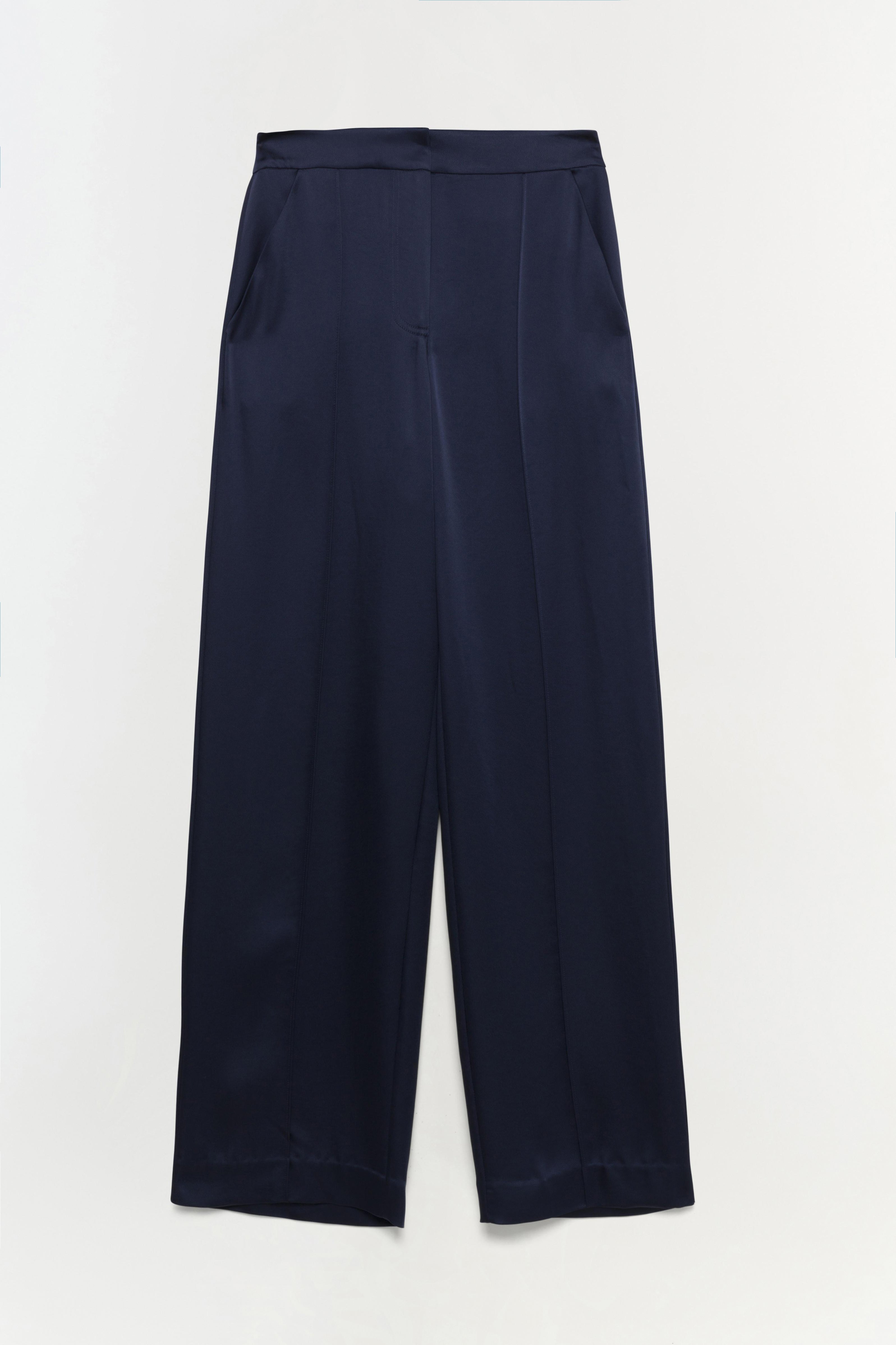 Kyra Wide Leg Pant (photo in Midnight)