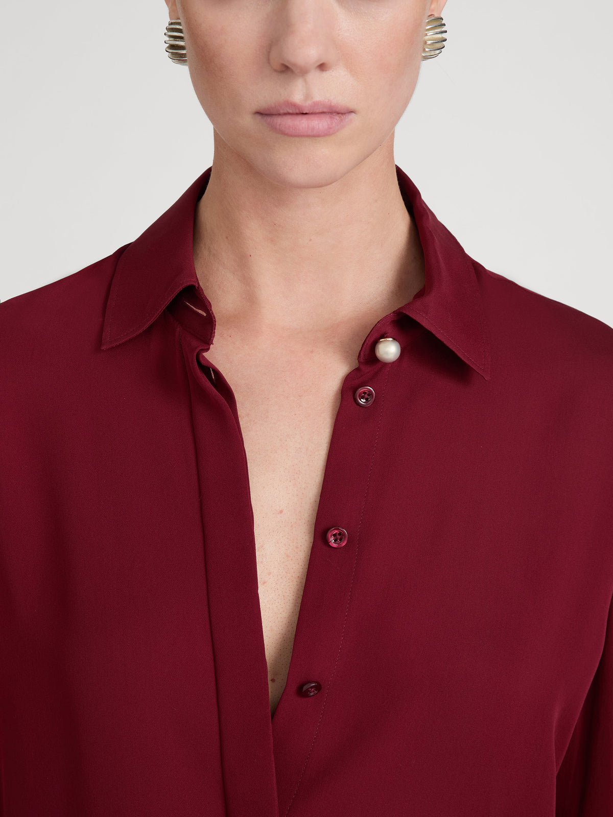 The Pearl Decor Standard Shirt - Deep Garnet