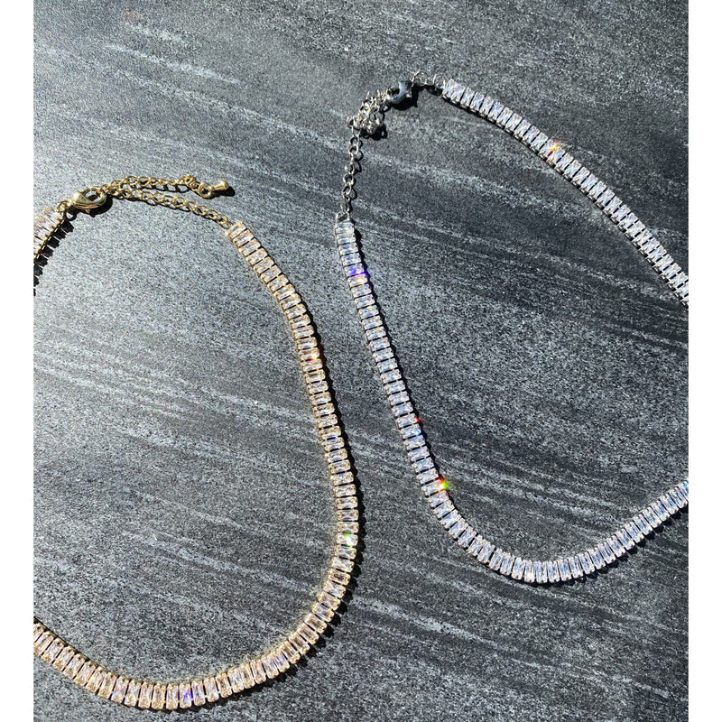 BAGUETTE CHOKER NECKLACE